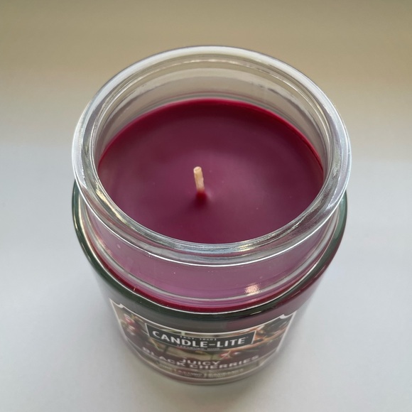 Candle-Lite • Juicy Black Cherries Candle - Picture 7 of 11